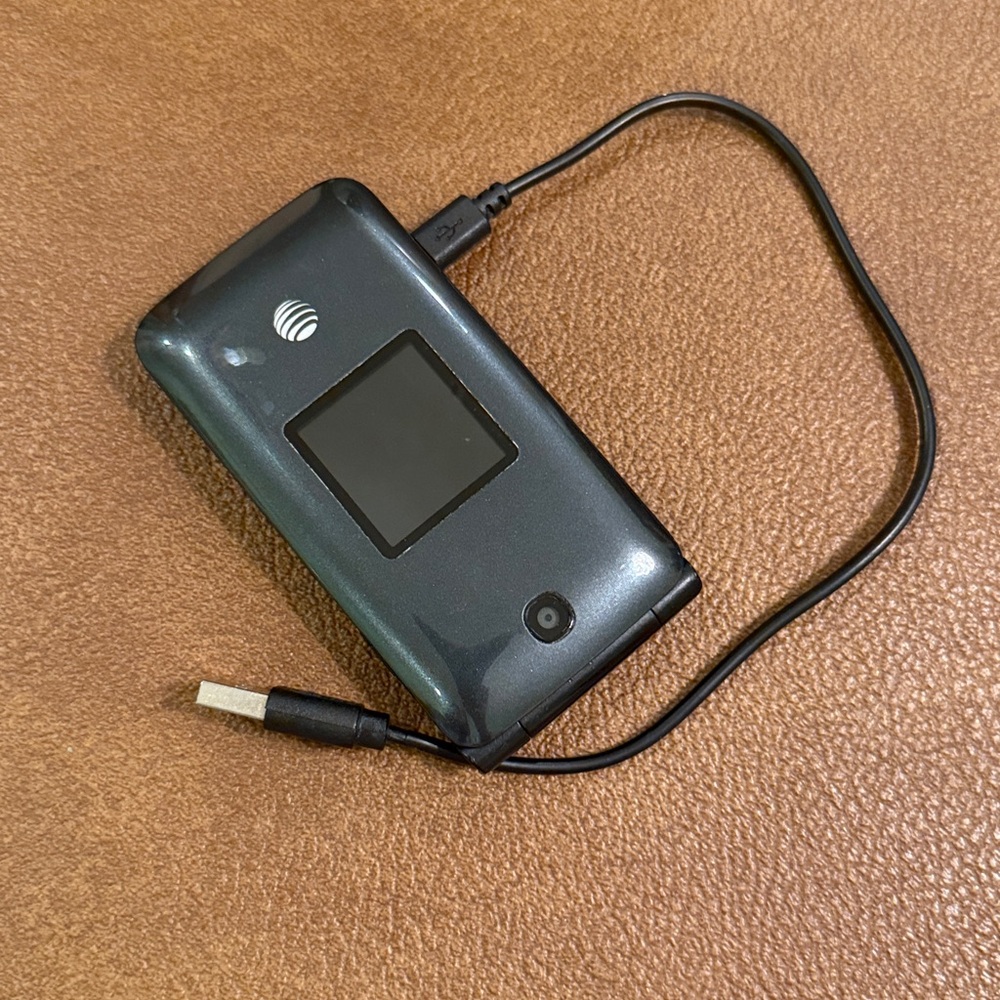 AT&T Black Flip Phone
